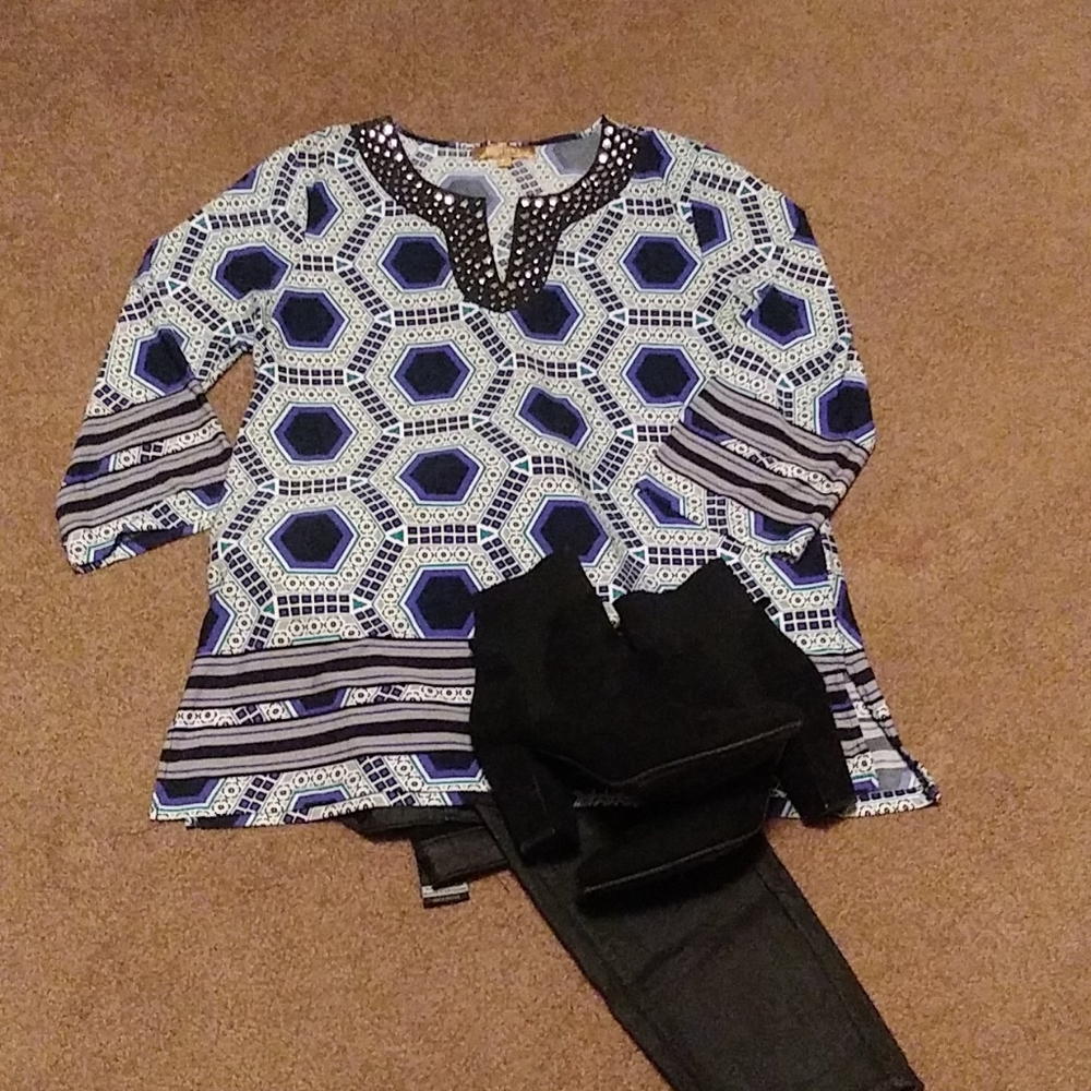 Cute tunic top